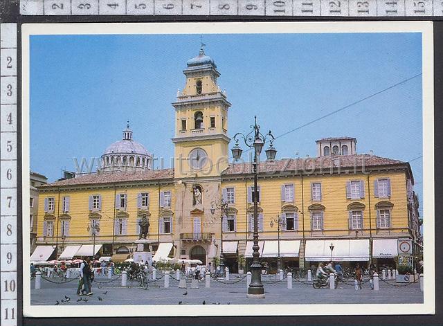 Collezionismo di cartoline postali